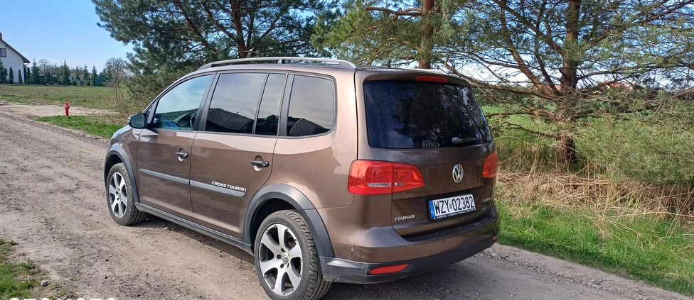 Volkswagen Touran cena 38000 przebieg: 290000, rok produkcji 2011 z Kobylin małe 211